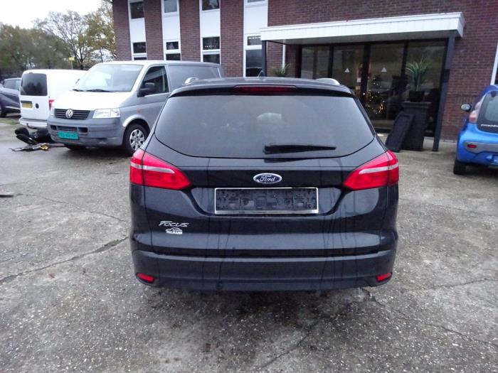 Ford Focus 3 Wagon 1.5 TDCi Skrotfordon (2016, ZWART)