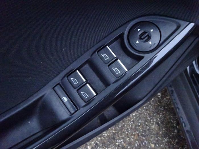 Ford Focus 3 Wagon 1.5 TDCi Skrotfordon (2016, ZWART)