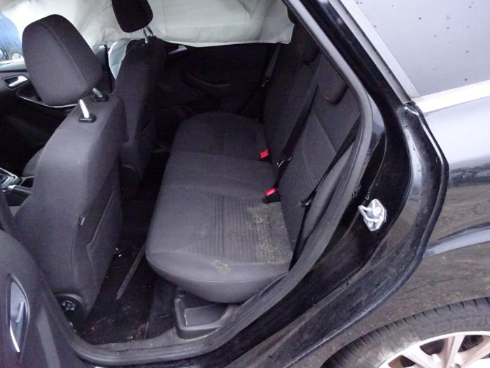 Ford Focus 3 Wagon 1.5 TDCi Skrotfordon (2016, ZWART)