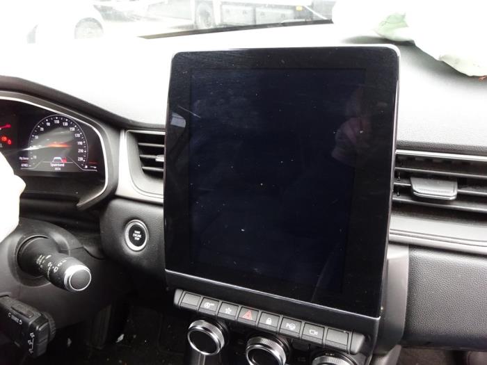 Renault Captur II 1.3 TCE 130 16V Skrotfordon (2020, GRIJS)