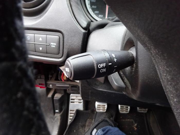 Alfa Romeo MiTo 1.3 JTDm 16V Eco Skrotfordon (2011, ROOD)