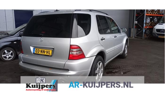 Mercedes ML I 320 3.2 V6 18V Autom. Sloopvoertuig (2002, Grijs)