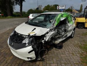 Nissan Note 1.2 68  (Skrot)