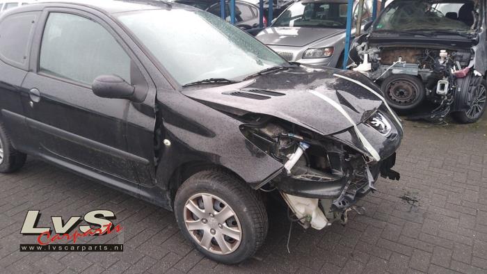 Peugeot 206+ 1.4 XS Sloopvoertuig (2010, Metallic, Zwart)
