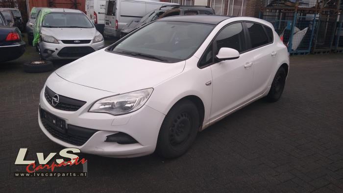 Opel Astra 1.4 Turbo 16V 2010-10 / 2015-10