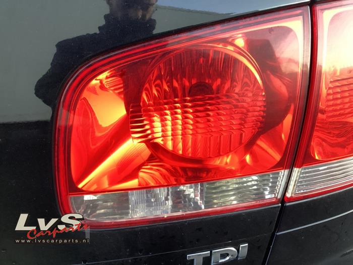 Volkswagen Touareg 2.5 TDI R5 Sloopvoertuig (2005, Zwart)