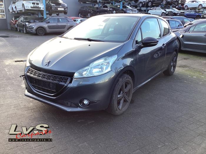 Peugeot 208 1.2 Vti 12V PureTech 82 2012-03 / 2019-12