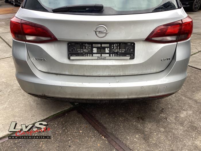 Opel Astra K Sports Tourer 1.6 CDTI 110 16V Sloopvoertuig (2016, Grijs)