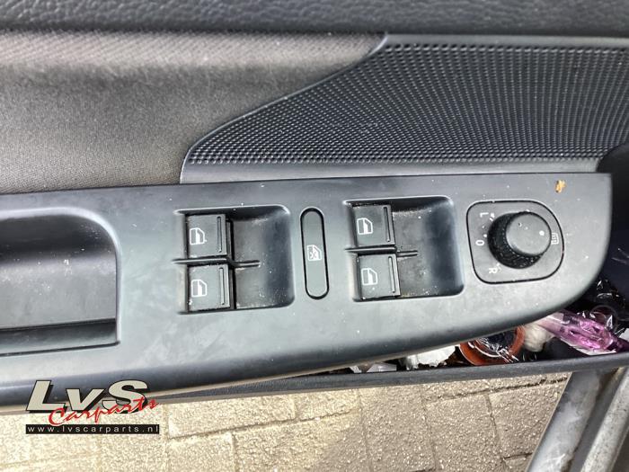 Volkswagen Golf V Variant 1.4 TSI 140 16V Skrotfordon (2008, GRIJS)