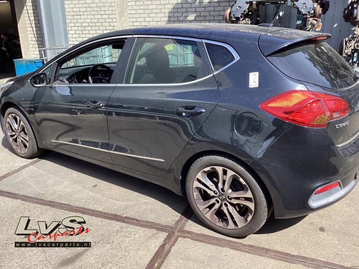 Kia Cee'd 1.6 GDI 16V Sloopvoertuig (2014, Zwart)