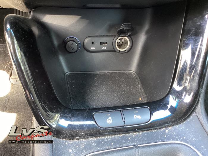 Kia Cee'd 1.6 GDI 16V Sloopvoertuig (2014, Zwart)