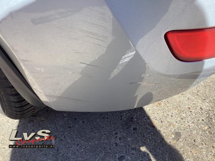 Hyundai iX20 1.4i 16V Sloopvoertuig (2011, Zilvergrijs)