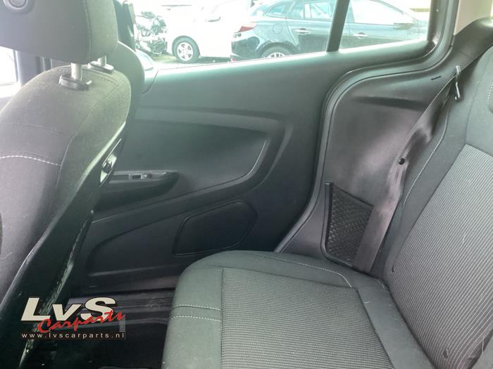 Ford B-Max 1.0 EcoBoost 12V 100 Sloopvoertuig (2015, Grijs)