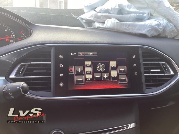 Peugeot 308 SW 2.0 GT HDi, Blue HDi 16V Skrotfordon (2016, BLAUW)