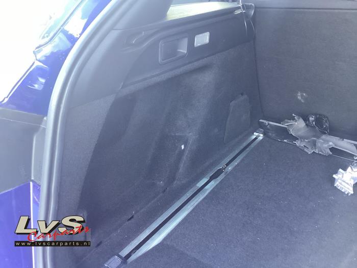 Peugeot 308 SW 2.0 GT HDi, Blue HDi 16V Skrotfordon (2016, BLAUW)