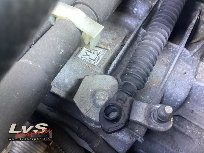 Mazda CX-5 I 2.0 SkyActiv-G 160 16V 4WD Samochód złomowany (2013, Czarny)