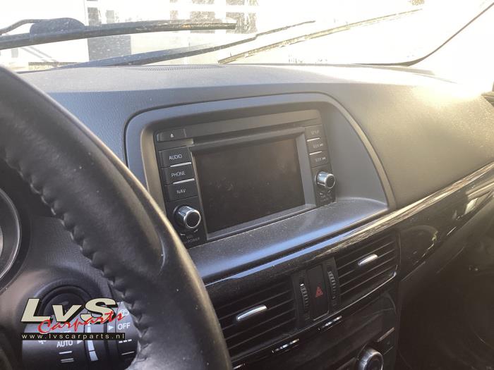 Mazda CX-5 I 2.0 SkyActiv-G 160 16V 4WD Samochód złomowany (2013, Czarny)