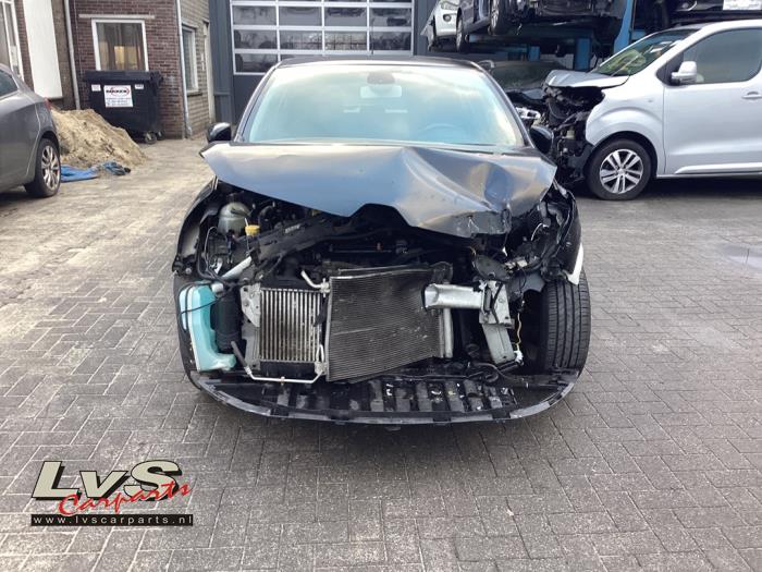 Renault Clio IV 0.9 Energy TCE 90 12V Sloopvoertuig (2013, Zwart)