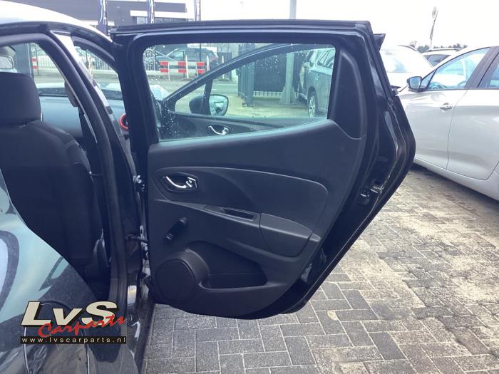 Renault Clio IV 0.9 Energy TCE 90 12V Sloopvoertuig (2013, Zwart)