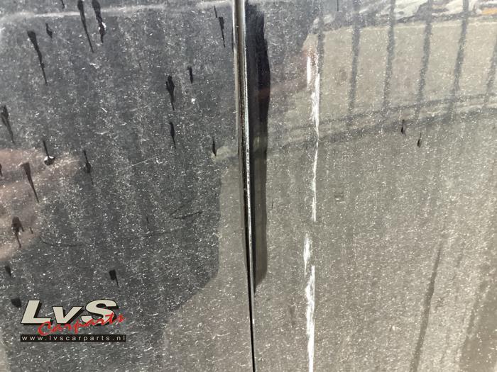 Volvo V60 I 2.4 D6 20V Plug-in Hybrid AWD Sloopvoertuig (2013, Zwart)