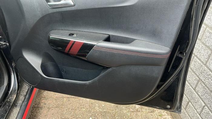 Kia Picanto 1.2 CVVT 16V Sloopvoertuig (2018, Zwart)