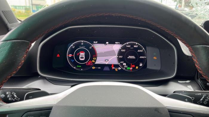 Seat Leon 1.4 TSI e-HYBRID 204 16V Samochód złomowany (2020, Metalik, Czarny)