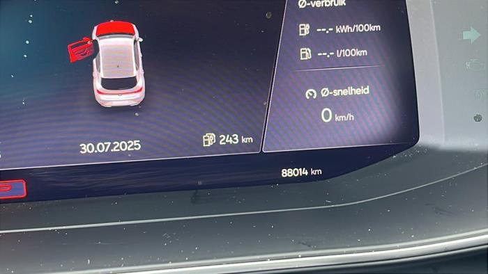 Seat Leon 1.4 TSI e-HYBRID 204 16V Samochód złomowany (2020, Metalik, Czarny)