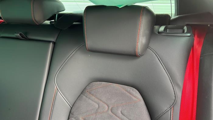 Seat Leon 1.4 TSI e-HYBRID 204 16V Samochód złomowany (2020, Metalik, Czarny)