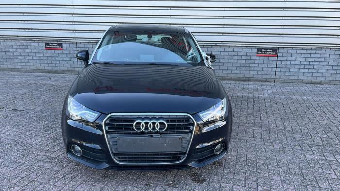 Audi A1 Sloopvoertuig (2013, Metallic, Zwart)