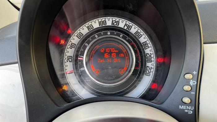 Fiat 500 1.2 Sloopvoertuig (2011, BIANCO GELATO)