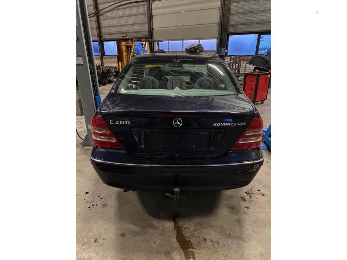 Mercedes C 2.0 C-200K 16V Sloopvoertuig (2002, Blauw)