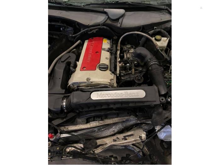 Mercedes C 2.0 C-200K 16V Sloopvoertuig (2002, Blauw)
