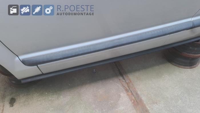 Citroen C3 Pluriel 1.4 Skrotfordon (2004, GRIJS)