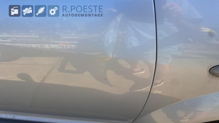 Citroen C3 Pluriel 1.4 Skrotfordon (2004, GRIJS)