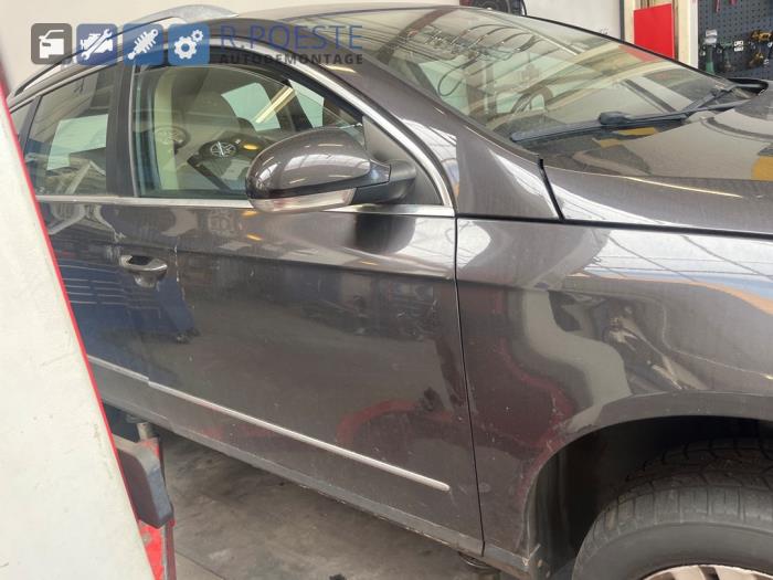 Volkswagen Passat Variant 2.0 FSI 16V Skrotfordon (2007, BRUIN)