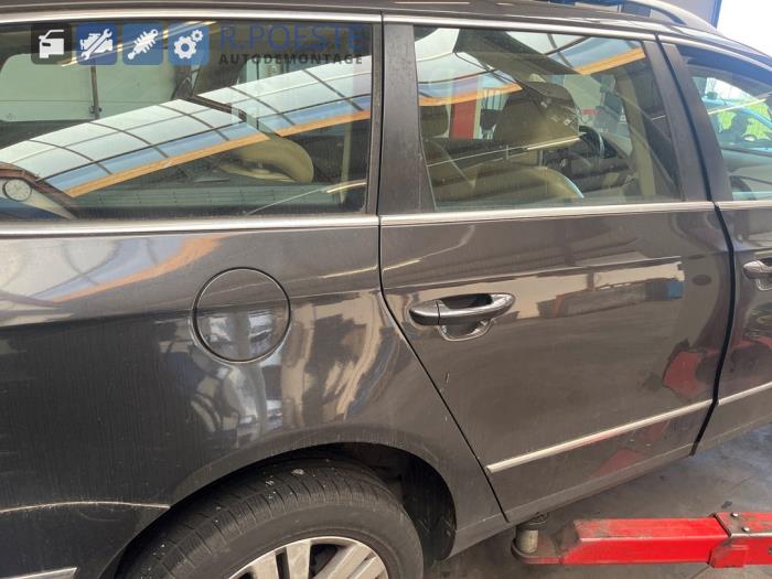 Volkswagen Passat Variant 2.0 FSI 16V Skrotfordon (2007, BRUIN)