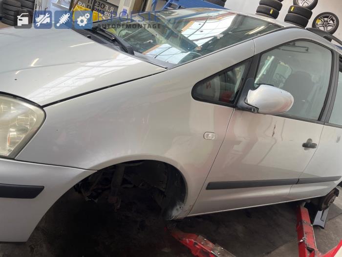 Ford Galaxy 2.0 Sloopvoertuig (2003, Grijs)