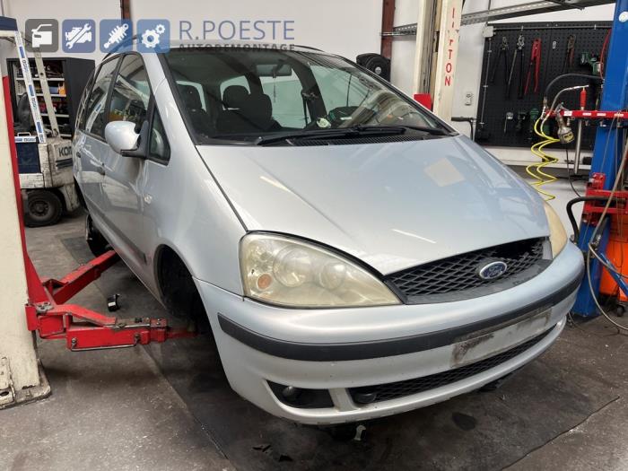 Ford Galaxy 2.0 Sloopvoertuig (2003, Grijs)