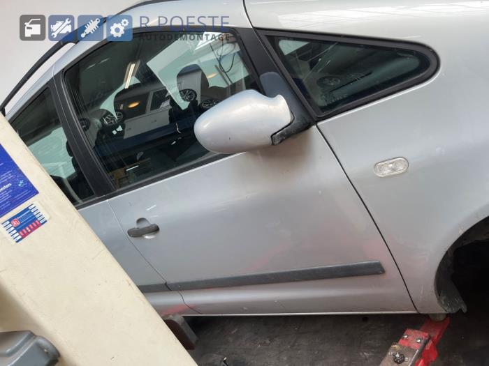 Ford Galaxy 2.0 Sloopvoertuig (2003, Grijs)