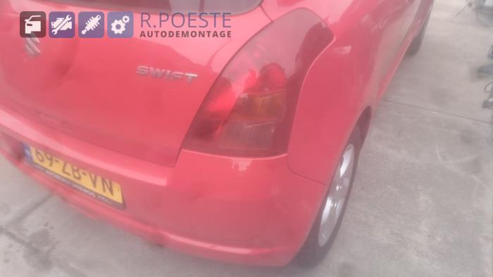Suzuki Swift 1.3 VVT 16V Sloopvoertuig (2008, Rood)
