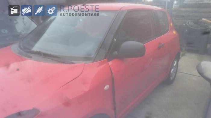 Suzuki Swift 1.3 VVT 16V Sloopvoertuig (2008, Rood)