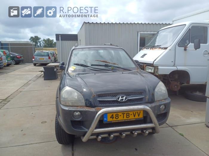 Hyundai Tucson 2.7 V6 24V 4x4 Autom. Skrotfordon (2006, ZWART)