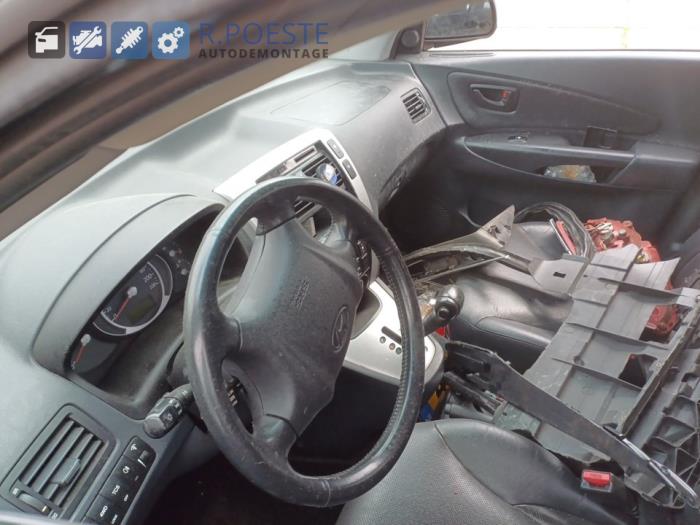 Hyundai Tucson 2.7 V6 24V 4x4 Autom. Skrotfordon (2006, ZWART)