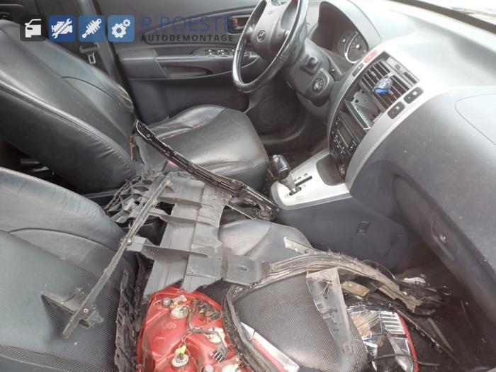 Hyundai Tucson 2.7 V6 24V 4x4 Autom. Skrotfordon (2006, ZWART)