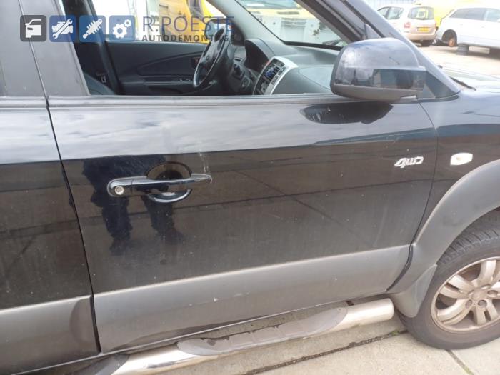 Hyundai Tucson 2.7 V6 24V 4x4 Autom. Skrotfordon (2006, ZWART)