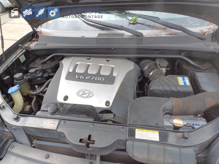 Hyundai Tucson 2.7 V6 24V 4x4 Autom. Skrotfordon (2006, ZWART)