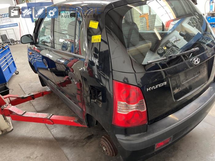 Hyundai Atos 1.1 12V Skrotfordon (2005, ZWART)
