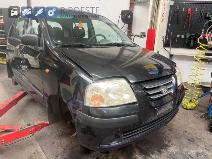 Hyundai Atos 1.1 12V Skrotfordon (2005, ZWART)