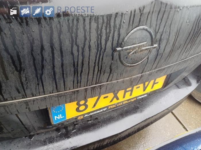 Opel Astra H SW 1.7 CDTi 16V Skrotfordon (2007, ZWART)