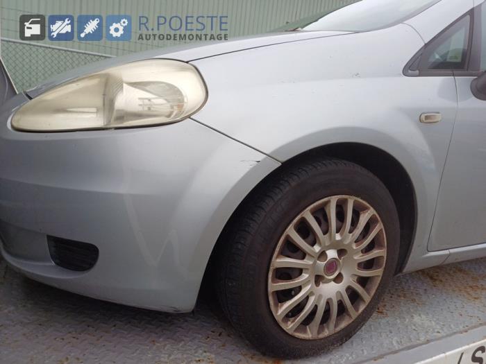 Fiat Grande Punto 1.4 Sloopvoertuig (2008, Grijs)